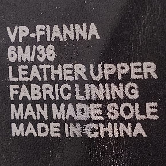 Vince Camuto Women's 6 Black Leather Boots - Picture 10 of 10